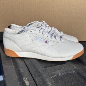 Aerobic Reebok Classic Shoes Womens 9 White Gum Low Leather Sneakers 420FZ2034